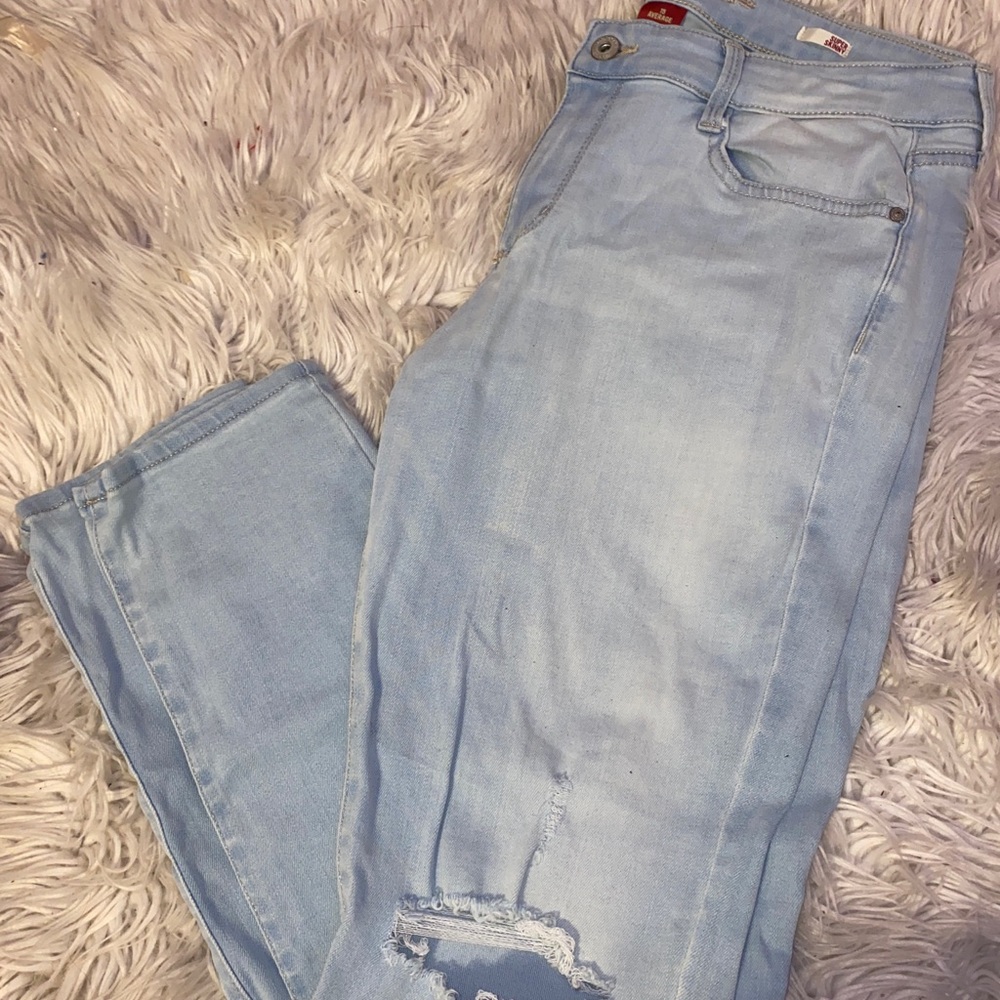 Arizona Jean Co. womens skinny jeans. Size 15